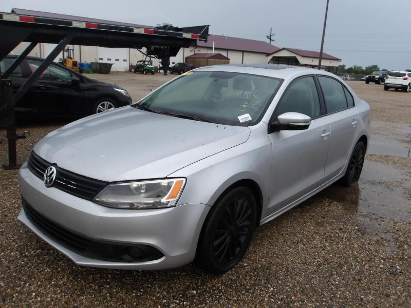 T26 - 2011 Volkswagen Jetta SEL *** Mechanics Special ***