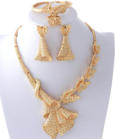 Gold Plated Flower Necklace Set