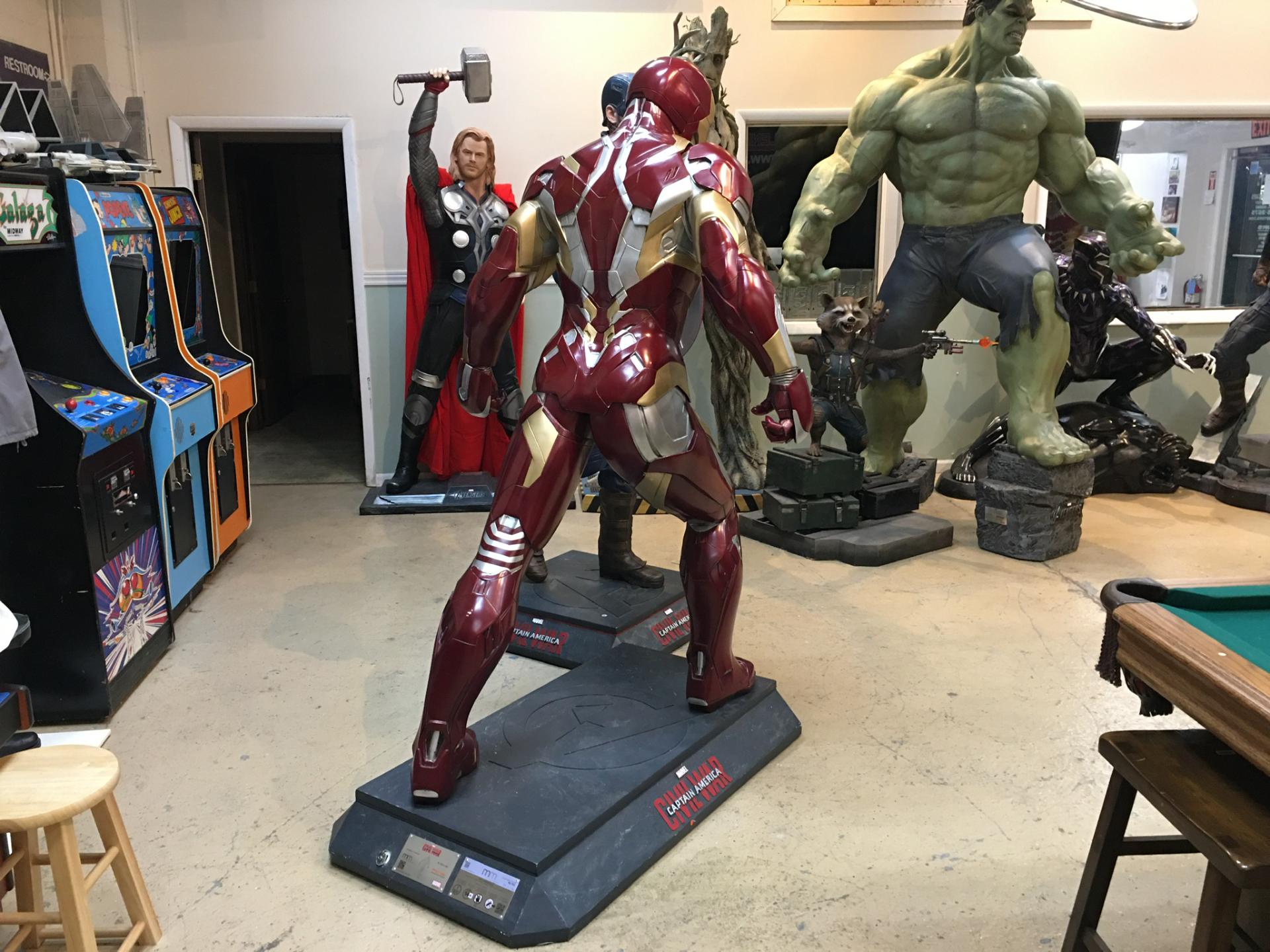 Marvel “Captain America: Civil War” 3 Piece Set War Machine Ironman