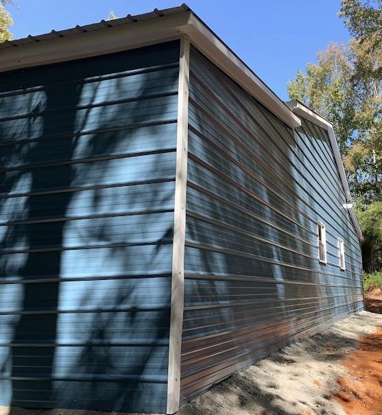 48x31x12 Hercules Barn