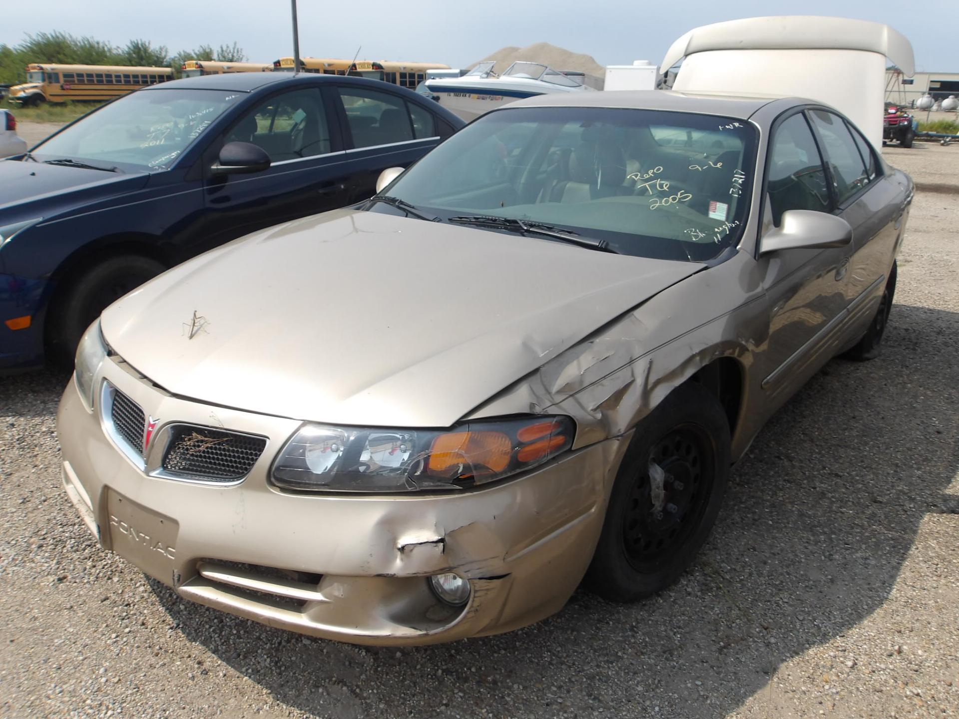 T6 - 2005 Pontiac Bonneville SE *** REPO *** Mechanics Special ***