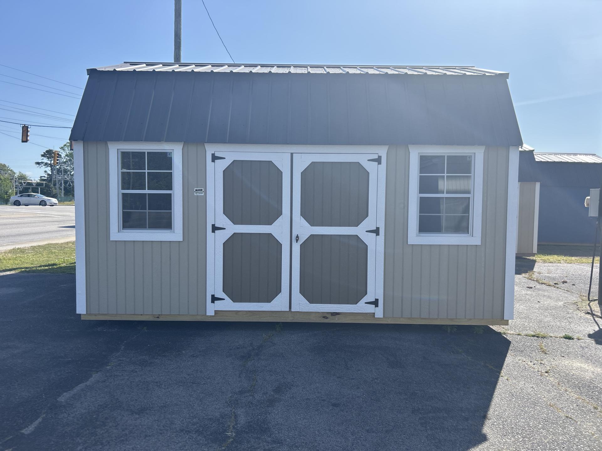 10x16 SIDE LOFTED BARN