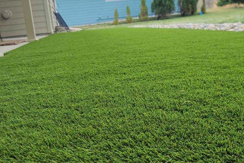 Transform Your Outdoor Space with Artificial Turf