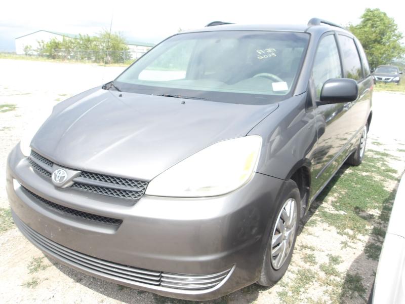 A29 - 2005 Toyota Sienna