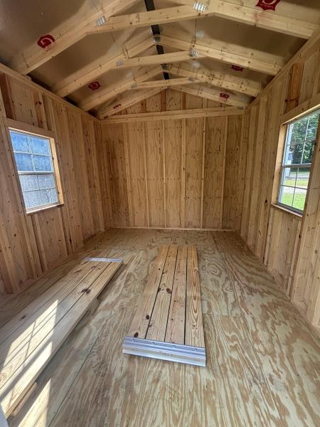 10x12 Utility Shed - With Ramps!