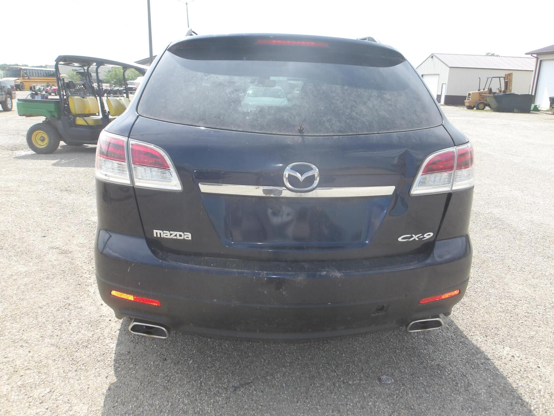 D31 - 2009 Mazda CX-9