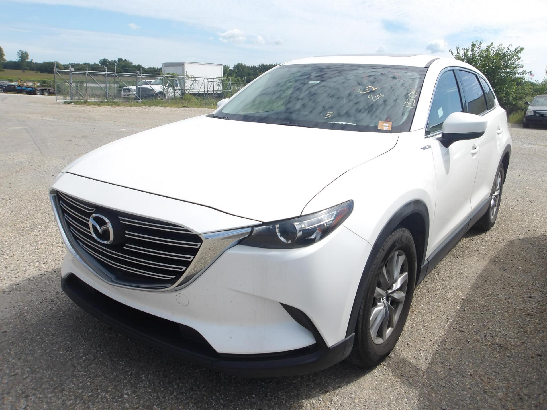 C1 - 2016 Mazda CX-9 Touring *** REPO ***