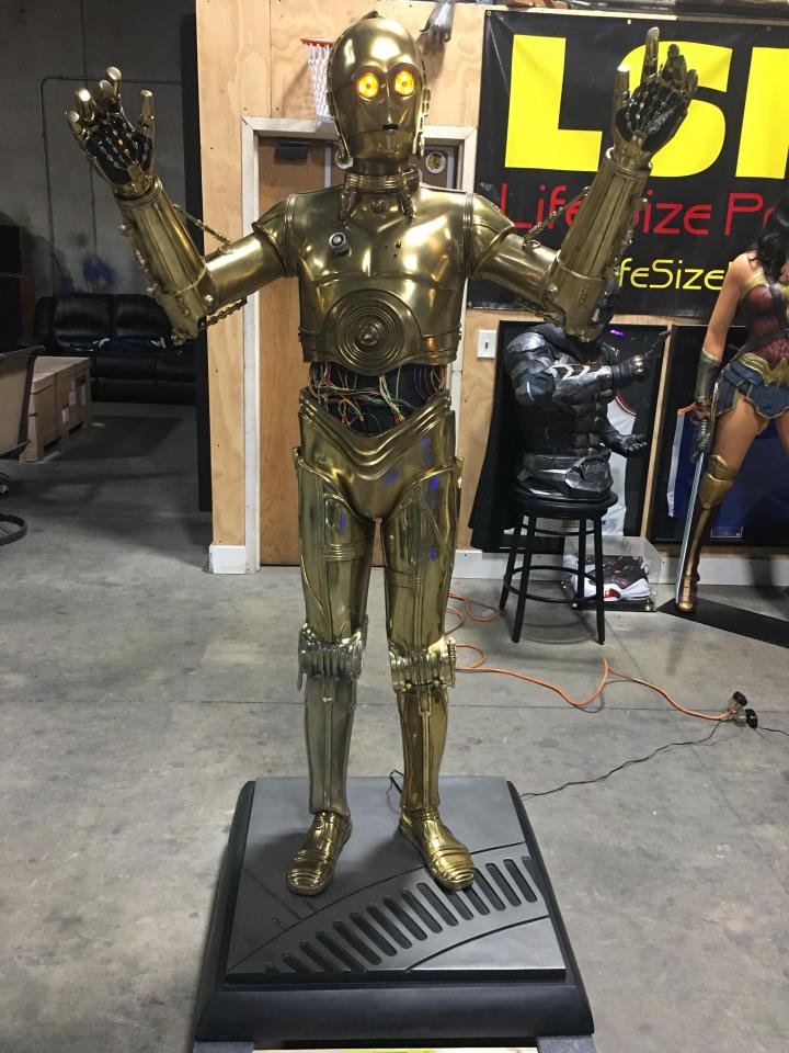 Life Size Side Show Version 1 Star Wars R2D2 and C3P0