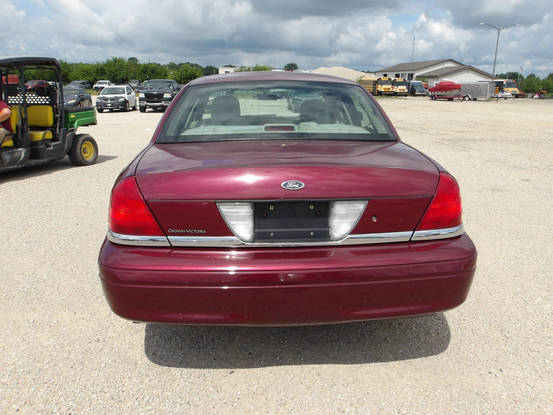 D25 - 2008 Ford Crown Victoria Police