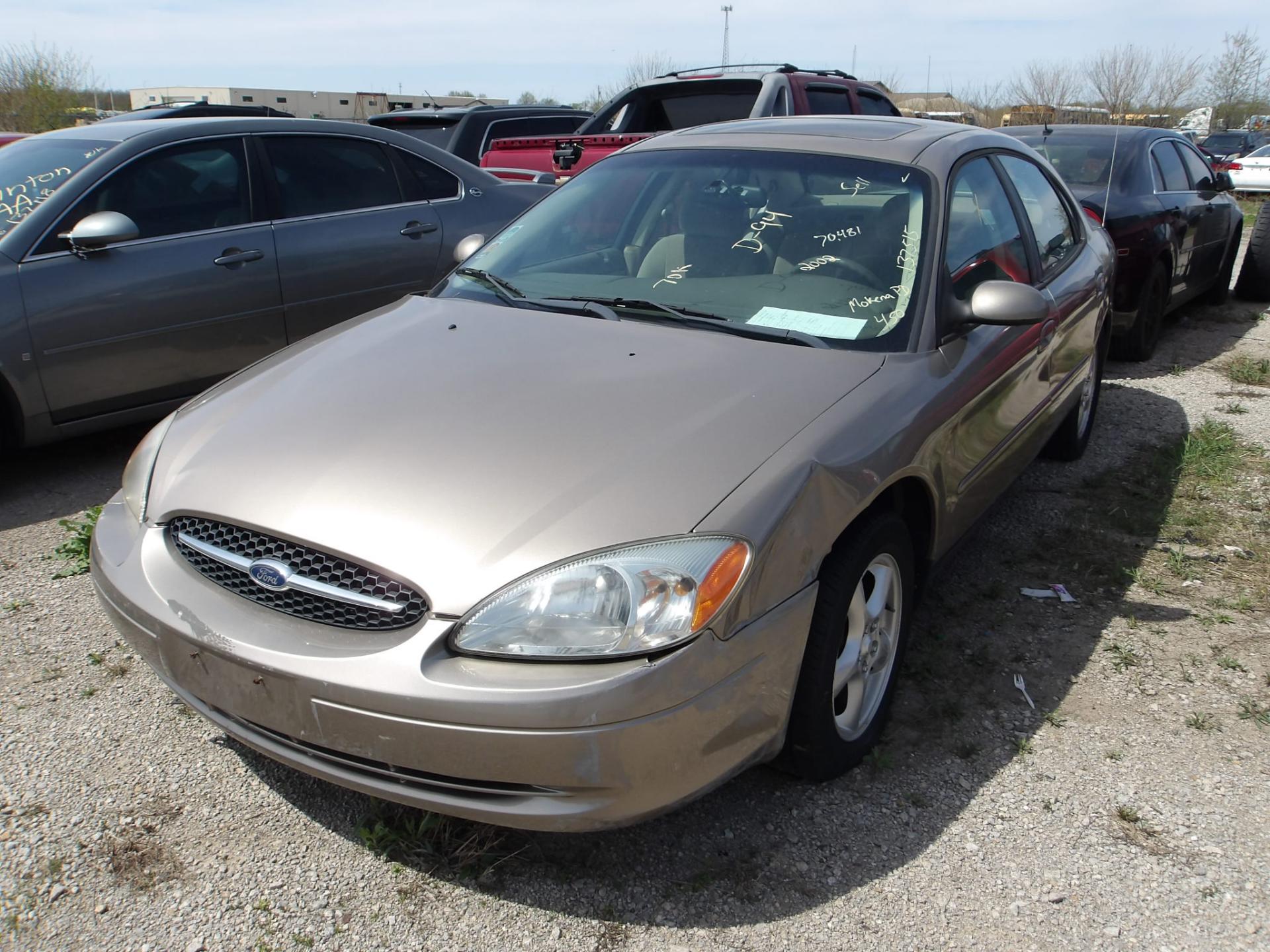 D94 - 2002 Ford Taurus SES ** Mechanics Special **