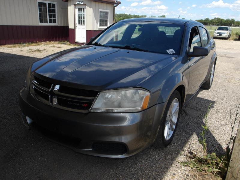 A16 - 2012 Dodge Avenger SE