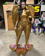 Wonderwoman 1984 Life Size Statue