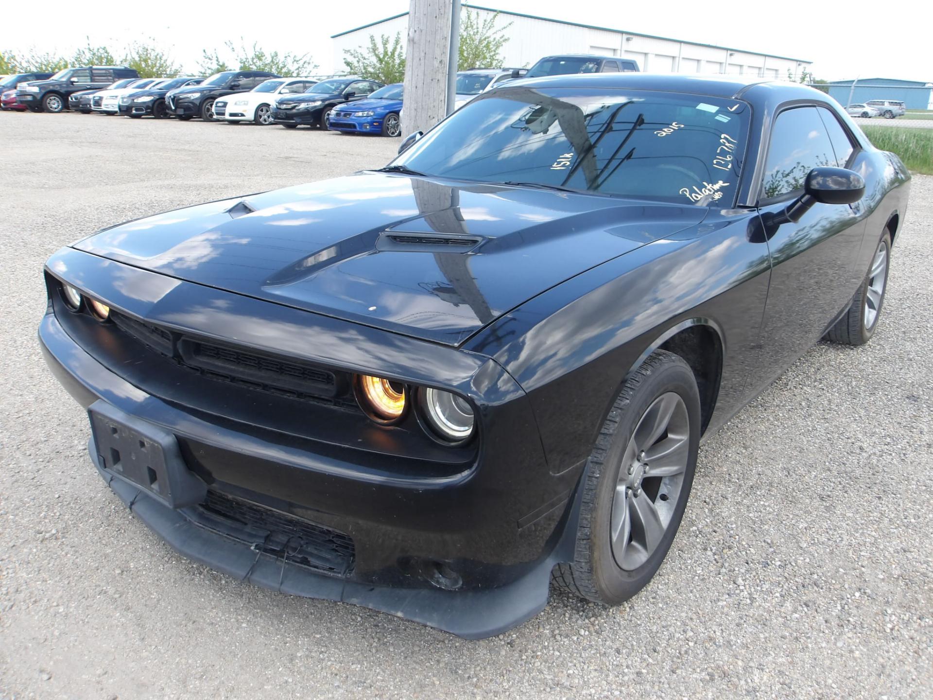 D17 - 2015 Dodge Challenger SXT
