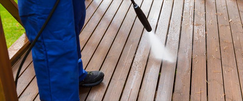 Deck &amp; Fence Cleaning