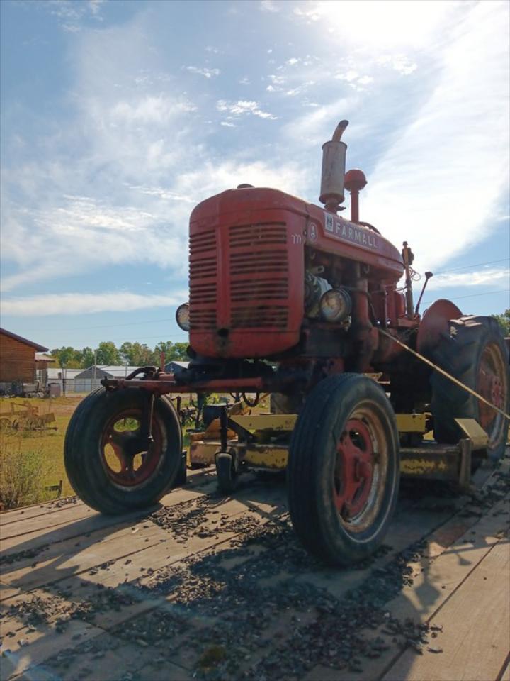 1950s McCormick IH Farmall 130 Tractor - Item # 111