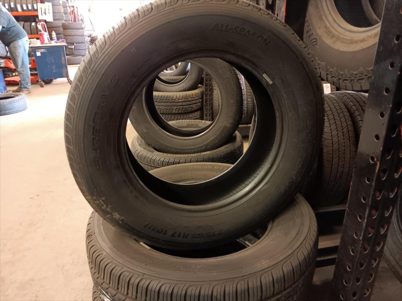 235/65R17 Suredrive All Season Tires Set of 4