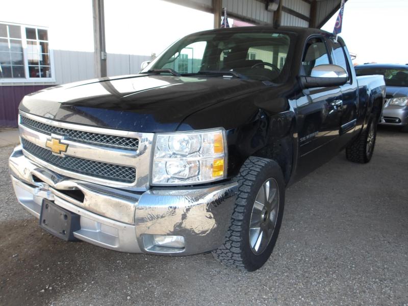 A48 - 2013 Chevrolet Silverado LT