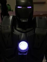 Life Size Marvel Avengers Ironman War Machine