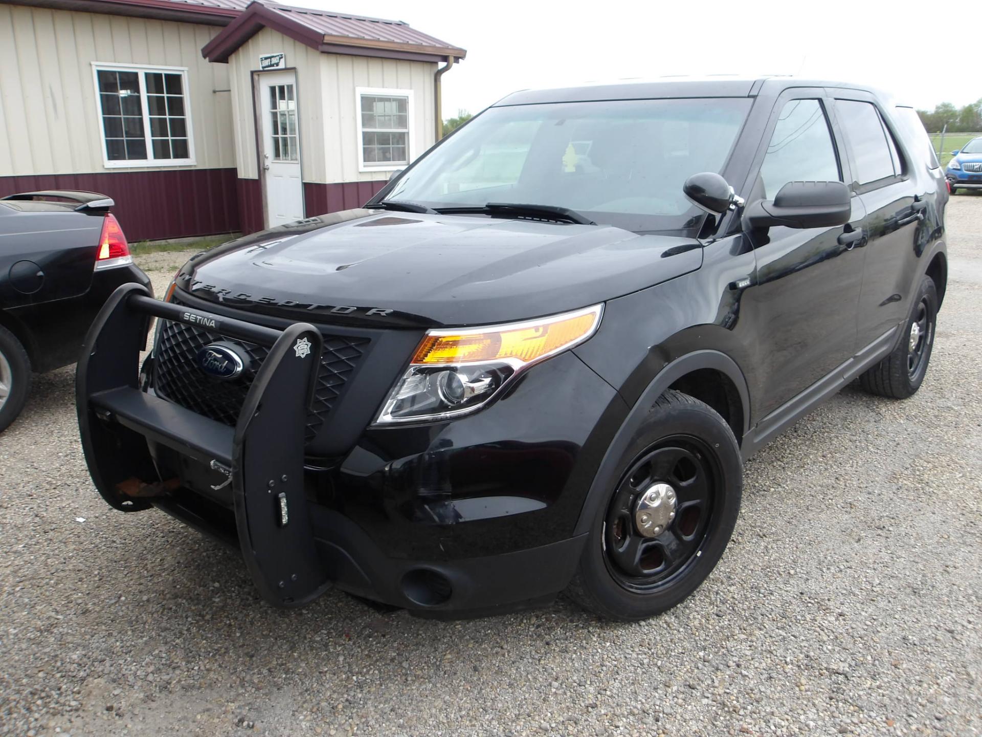 A32 - 2015 Ford Explorer Police Interceptor