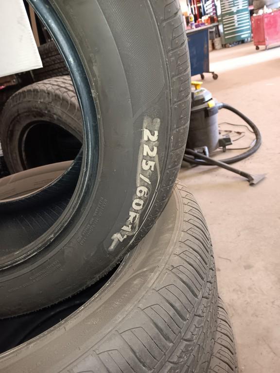 225/60R17 Advanata ER-800 Tires Set of 4