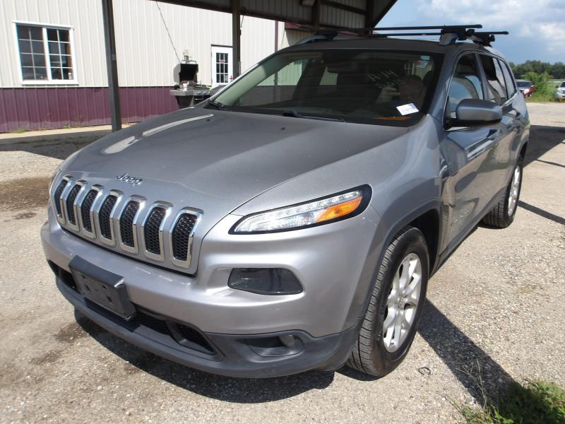 A14 - 2015 Jeep Cherokee Latitude