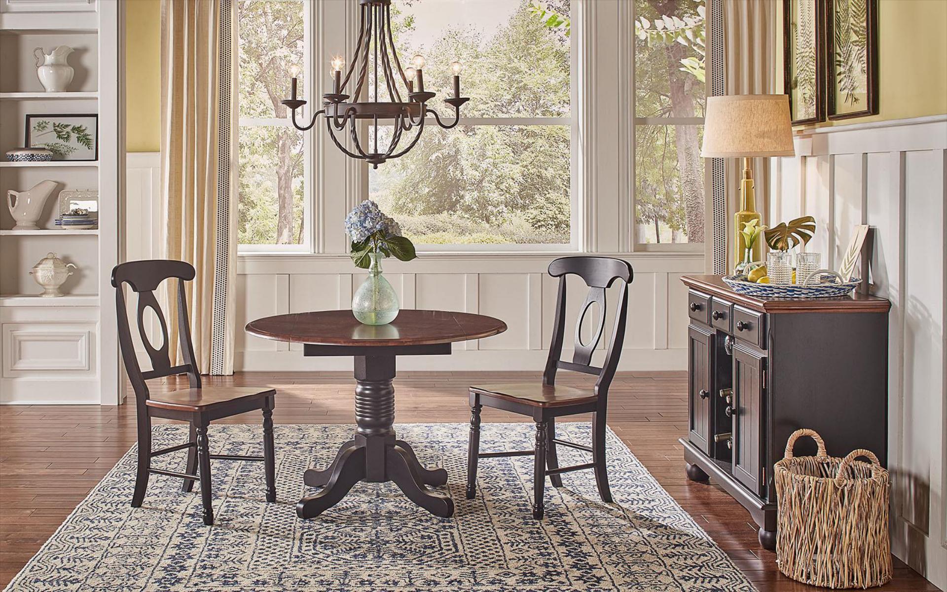 DROPLEAF TABLE