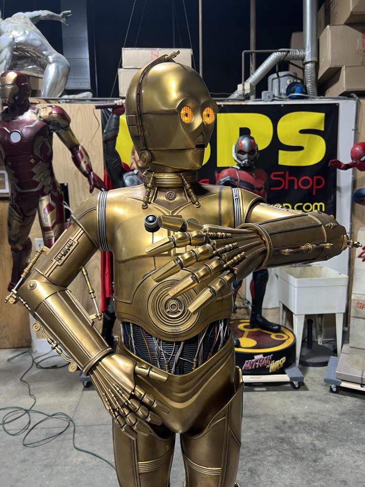 Life size Star Wars Sideshow C3P0 Version 2