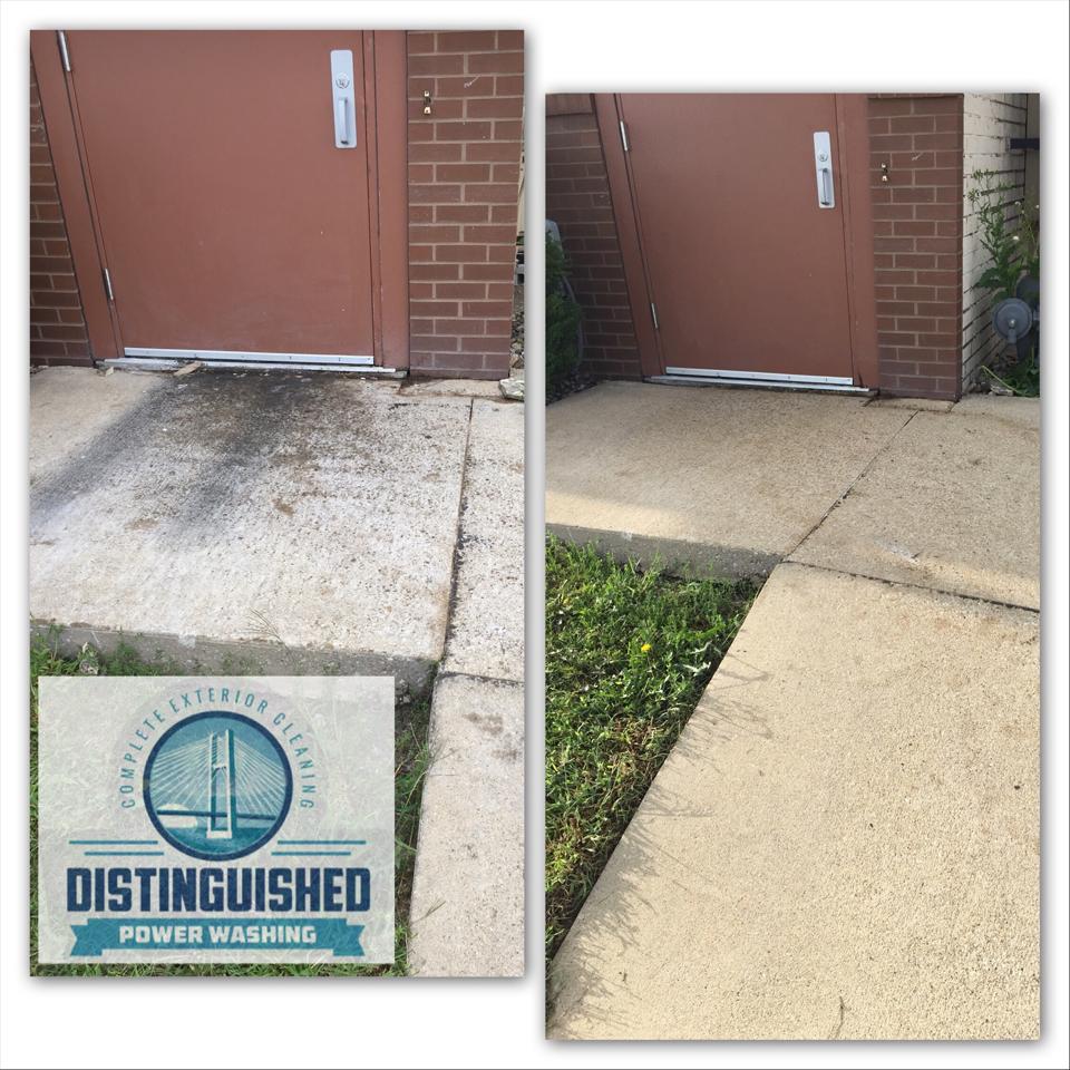 Pressure Washing In The Quad Cities Driveway Concrete Cleaning