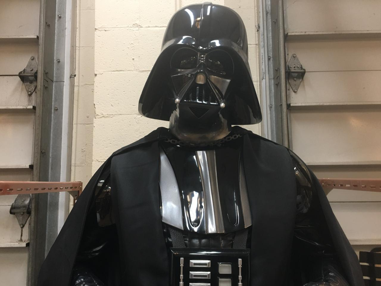 Star Wars Sideshow Darth Vader