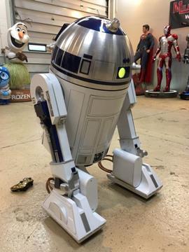 Life Size Star Wars Steel and Aluminum RC R2D2