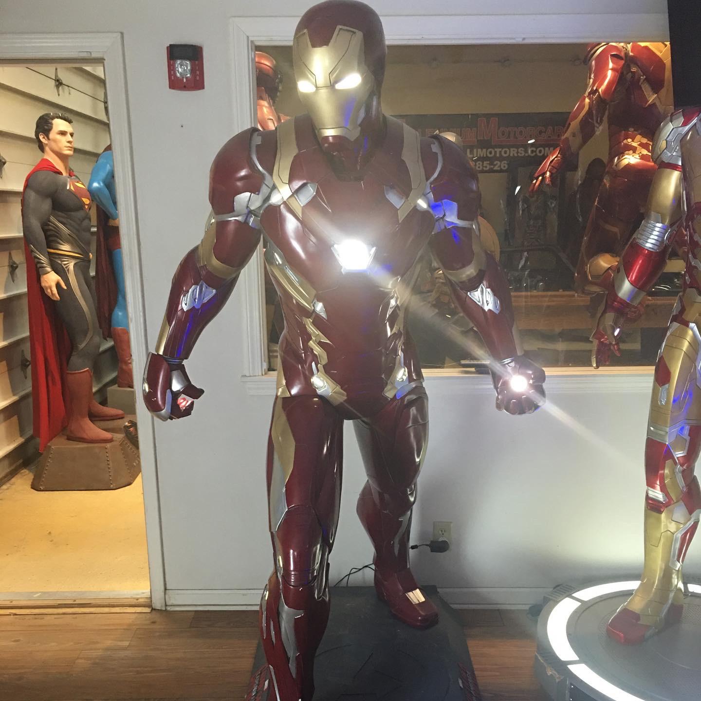 Marvel “Captain America: Civil War” 3 Piece Set War Machine Ironman