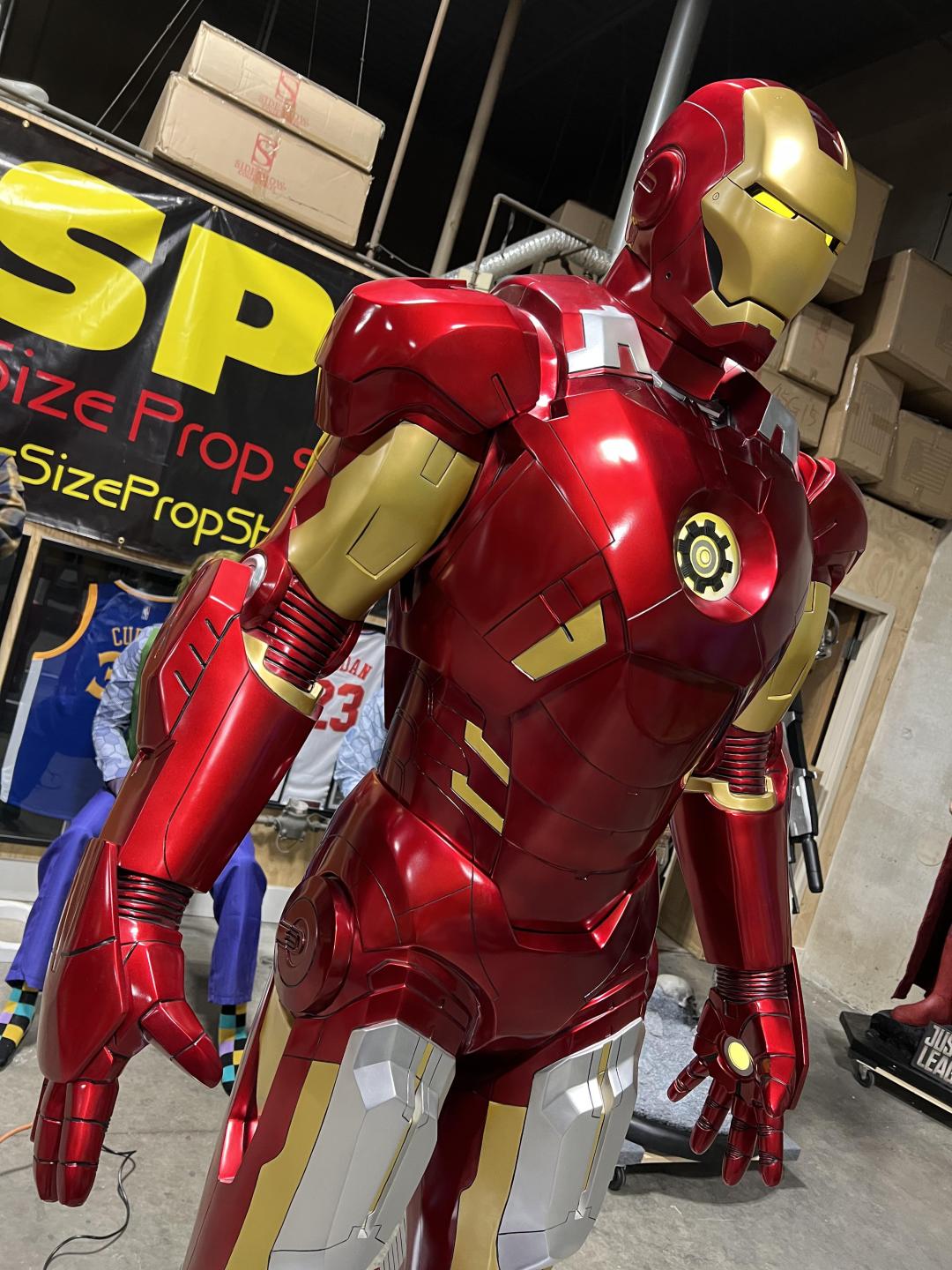 Sideshow Ironman Mark VII with LED Lights