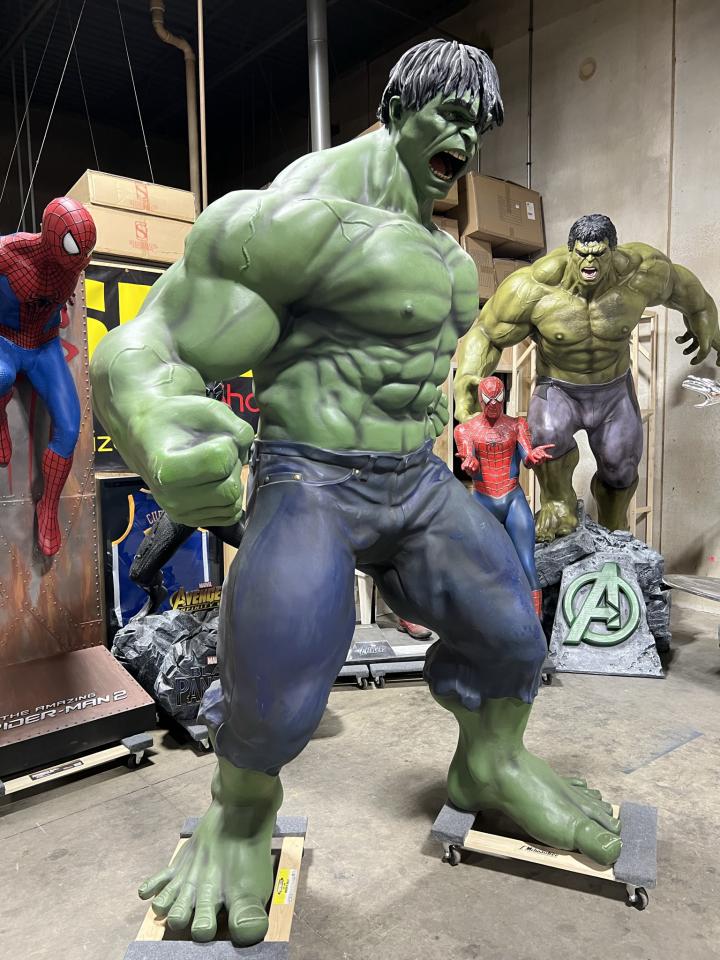 Life Size 2008 Movie Incredible Hulk Theater Display