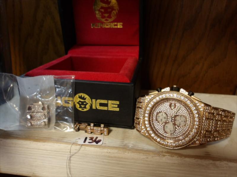 136 - Illinois State Police Personal Property