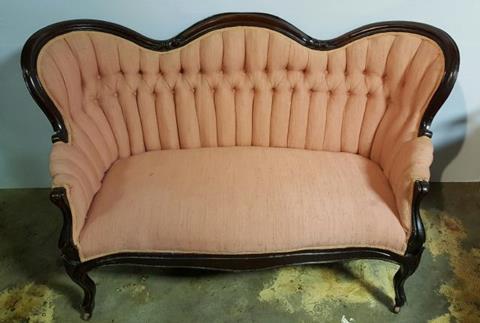 Antique Victorian Tufted On Back Settee