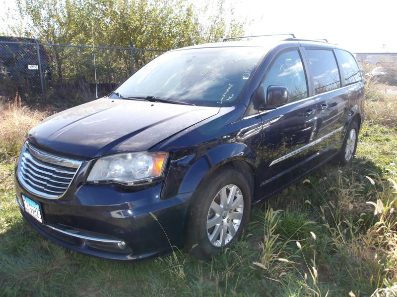 D276 2012 CHRYSLER TOWN & COUNTRY