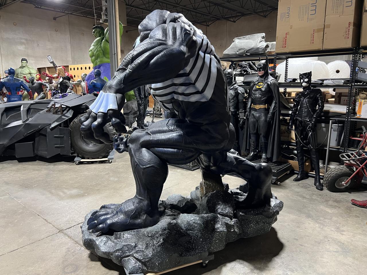 Marvel Beast Kingdom Venom