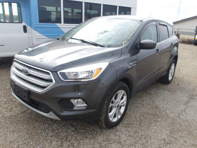 T8 - 2019 Ford Escape SE *** Mechanics Special ***