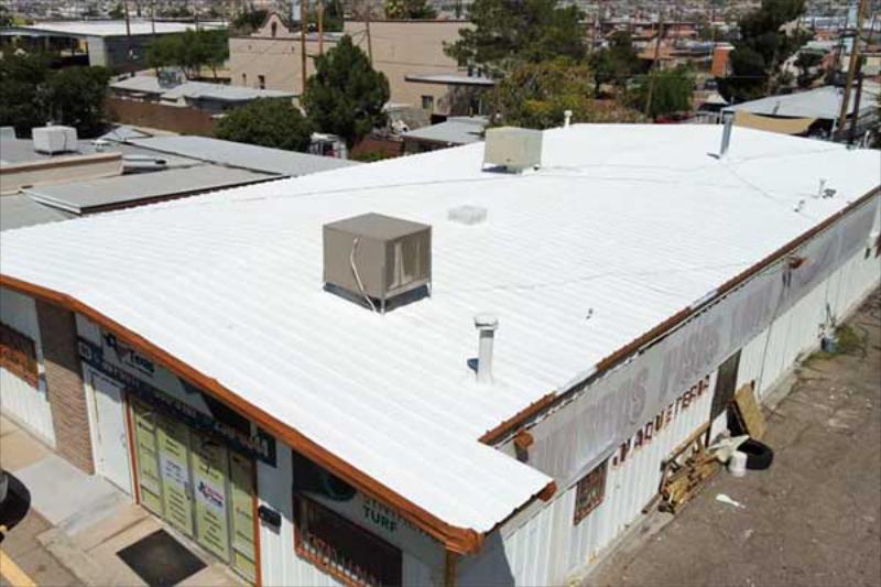 Tile and metal flat roofs