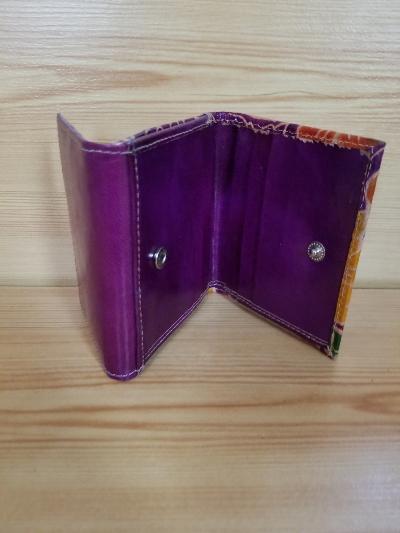 Genuine Leather Tri fold Wallet.
