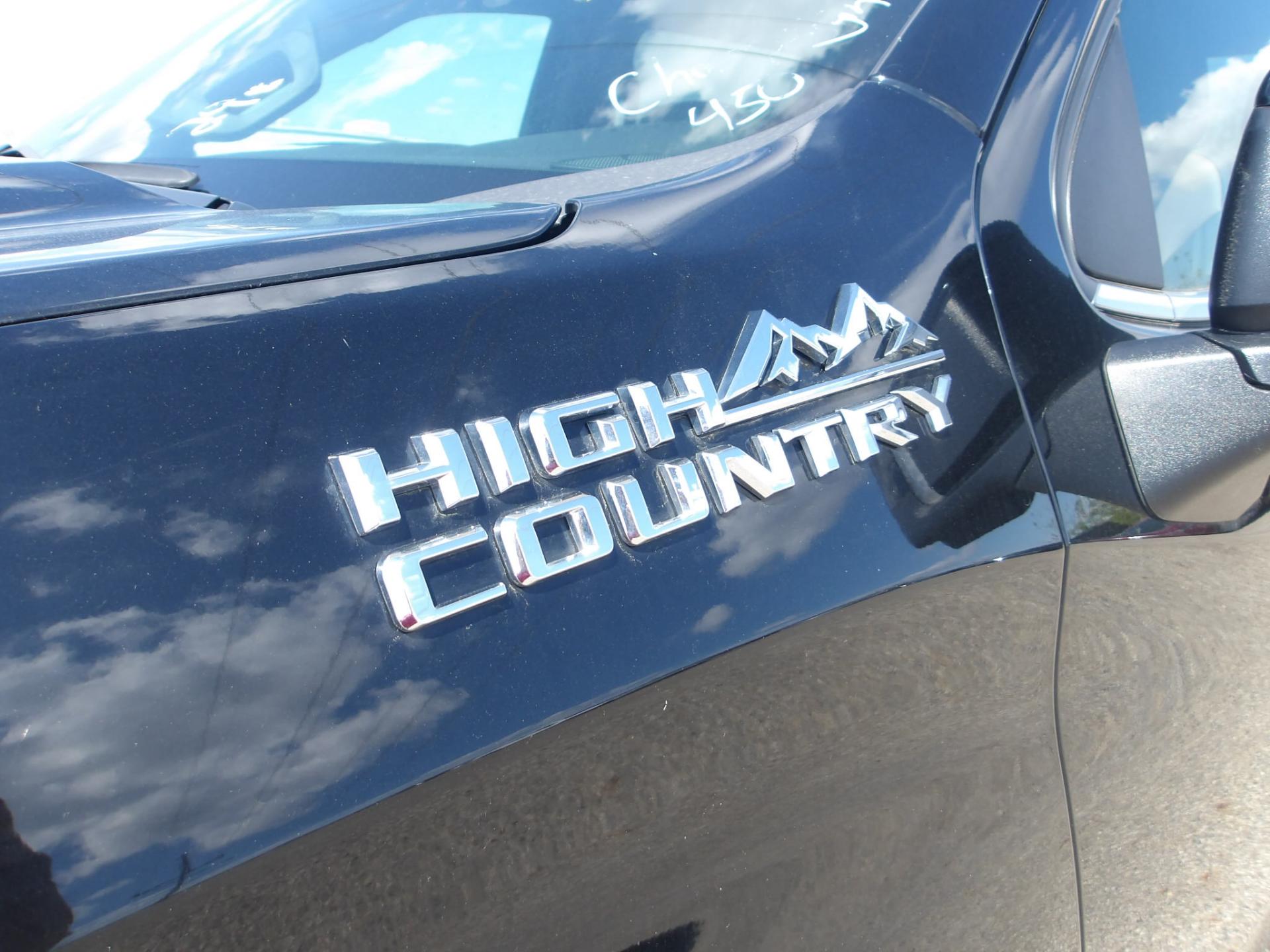 D2 - 2021 Chevrolet Silverado 1500b High Country