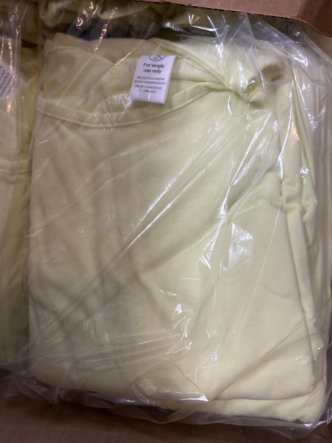 Non-Surgical Isolation Gowns