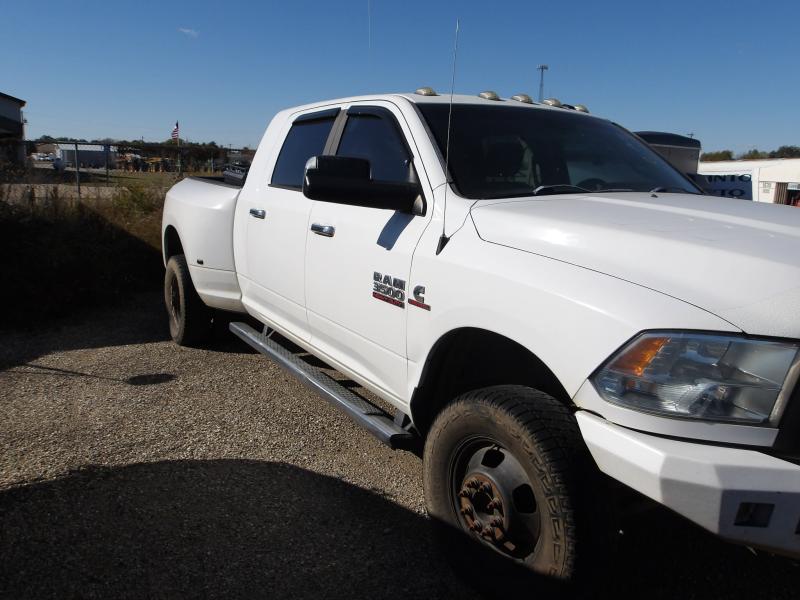D26 2015 DODGE RAM 3500