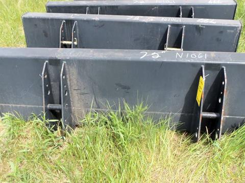 72" Tractor Bucket - Lot # N1061