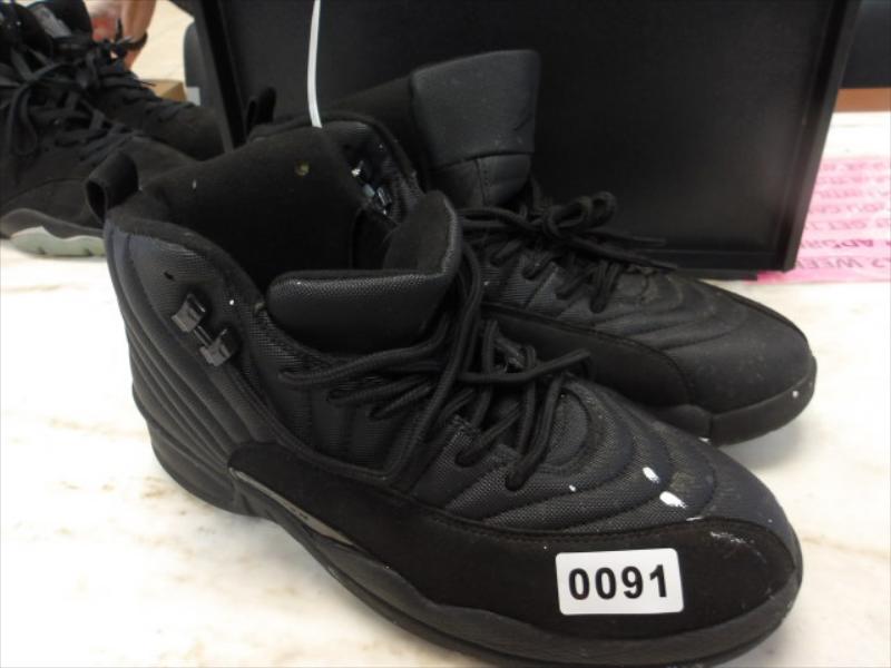 91 - Air Jordan sz 10.5