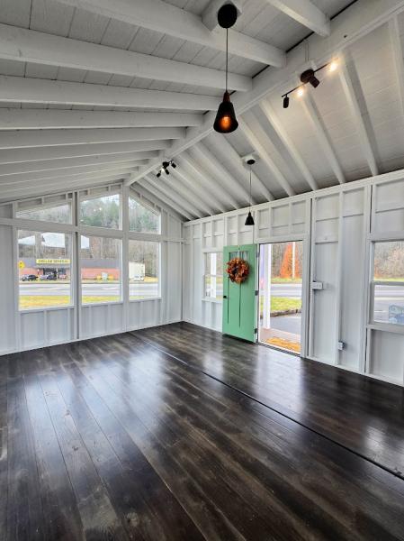 20x20 Retreat w/4FT PORCH - TREX DECK - 125 AMP ELECTRICAL - HOUSE DOOR & MORE!
