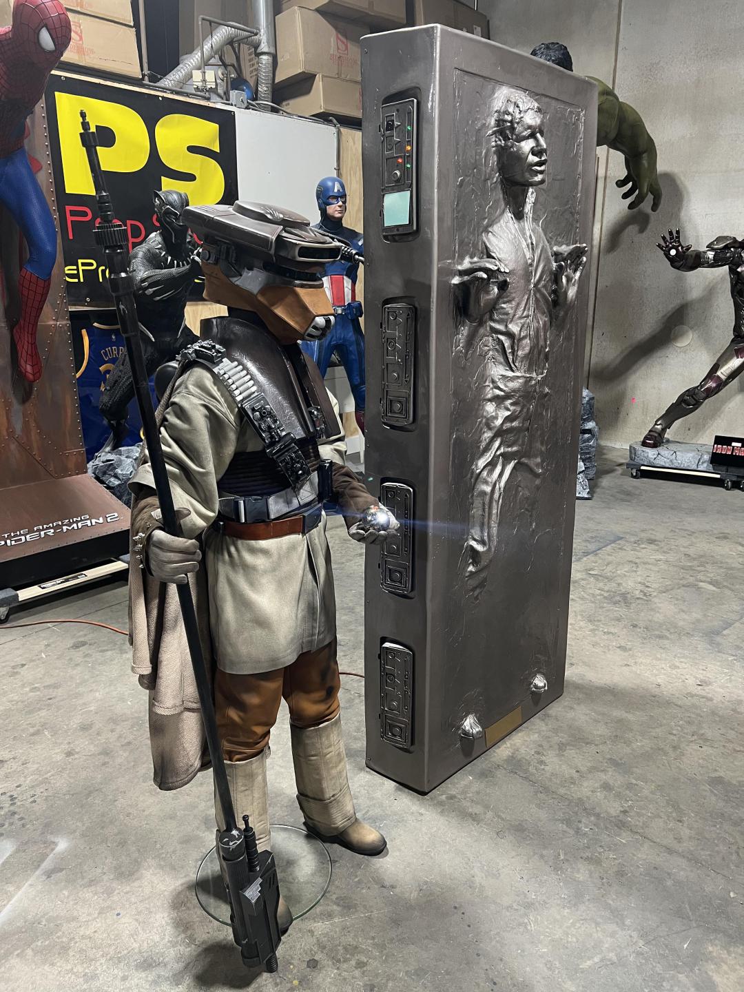 Star Wars Return of the Jedi Princess Leia Boushh and Han Solo In Carbonite