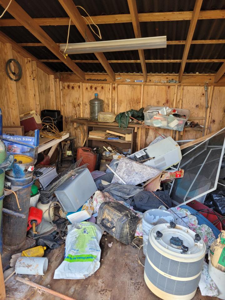 COMMERCIAL JUNK REMOVAL