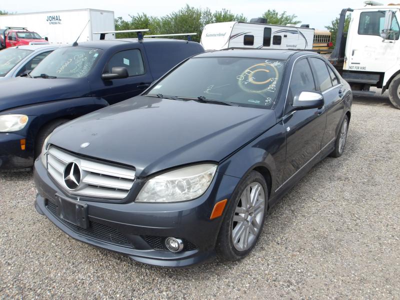 D19 - 2009 Mercedes-Benz C300