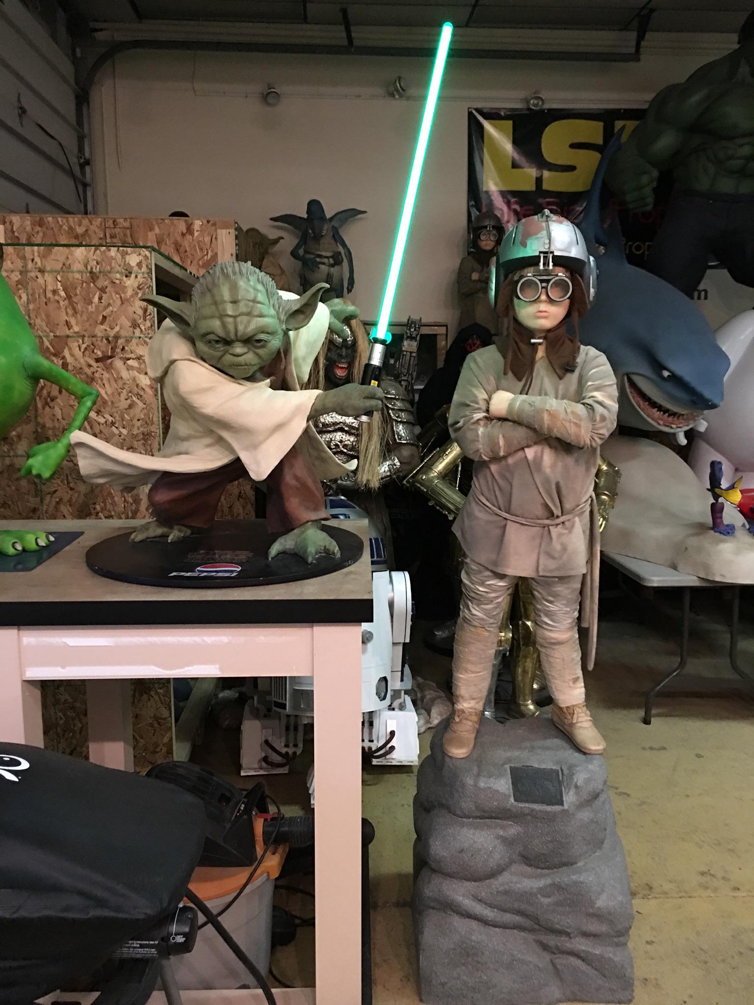 Life Size Star Wars Pepsi Yoda with Lightsaber Life Size Star Wars Pepsi Yoda with Lightsaber